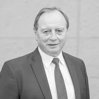 Prof. mult. Dr. Jürgen Buschmann